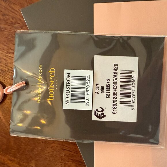 HOUSE OF CB Aloura Georgette Ruffle Dress - Picture 11 of 11